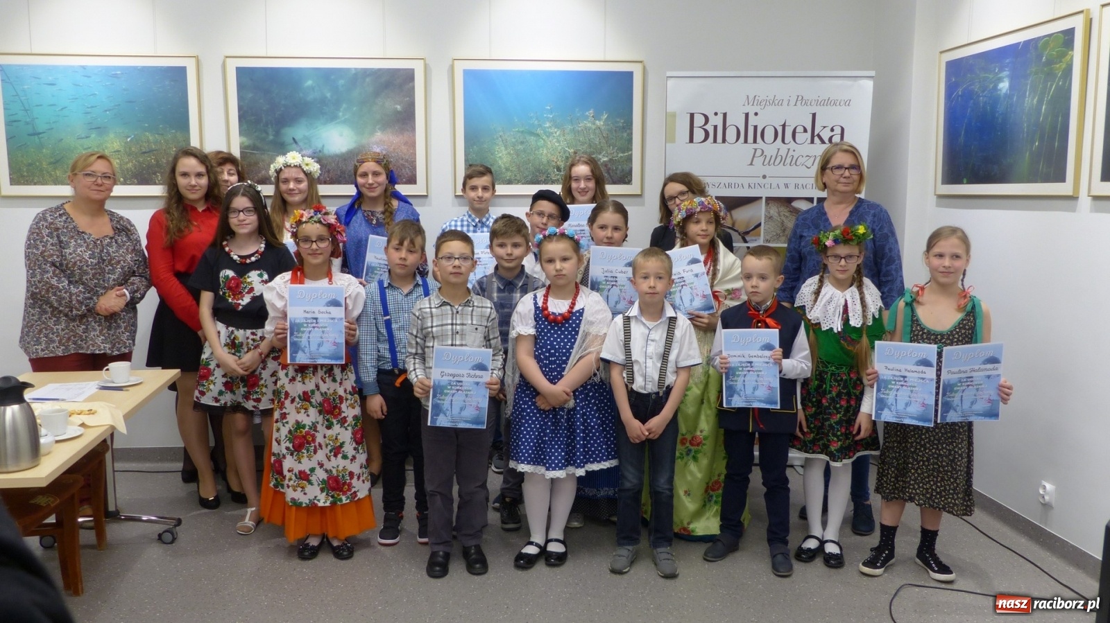 Zdjęcie w galerii na portalu naszraciborz.pl: Zasmakuj w bibliotece, czyli Ogólnopolski Tydzień Bibliotek online wiadomości z regionu