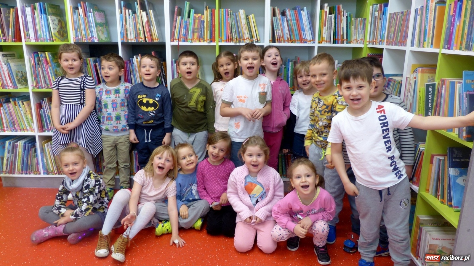 Zdjęcie w galerii na portalu naszraciborz.pl: Zasmakuj w bibliotece, czyli Ogólnopolski Tydzień Bibliotek online wiadomości z regionu