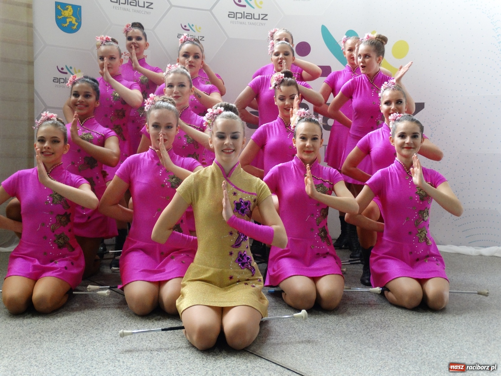 Zdjęcie w galerii na portalu naszraciborz.pl: Mażoretki Zary mistrzyniami świata online wiadomości z regionu