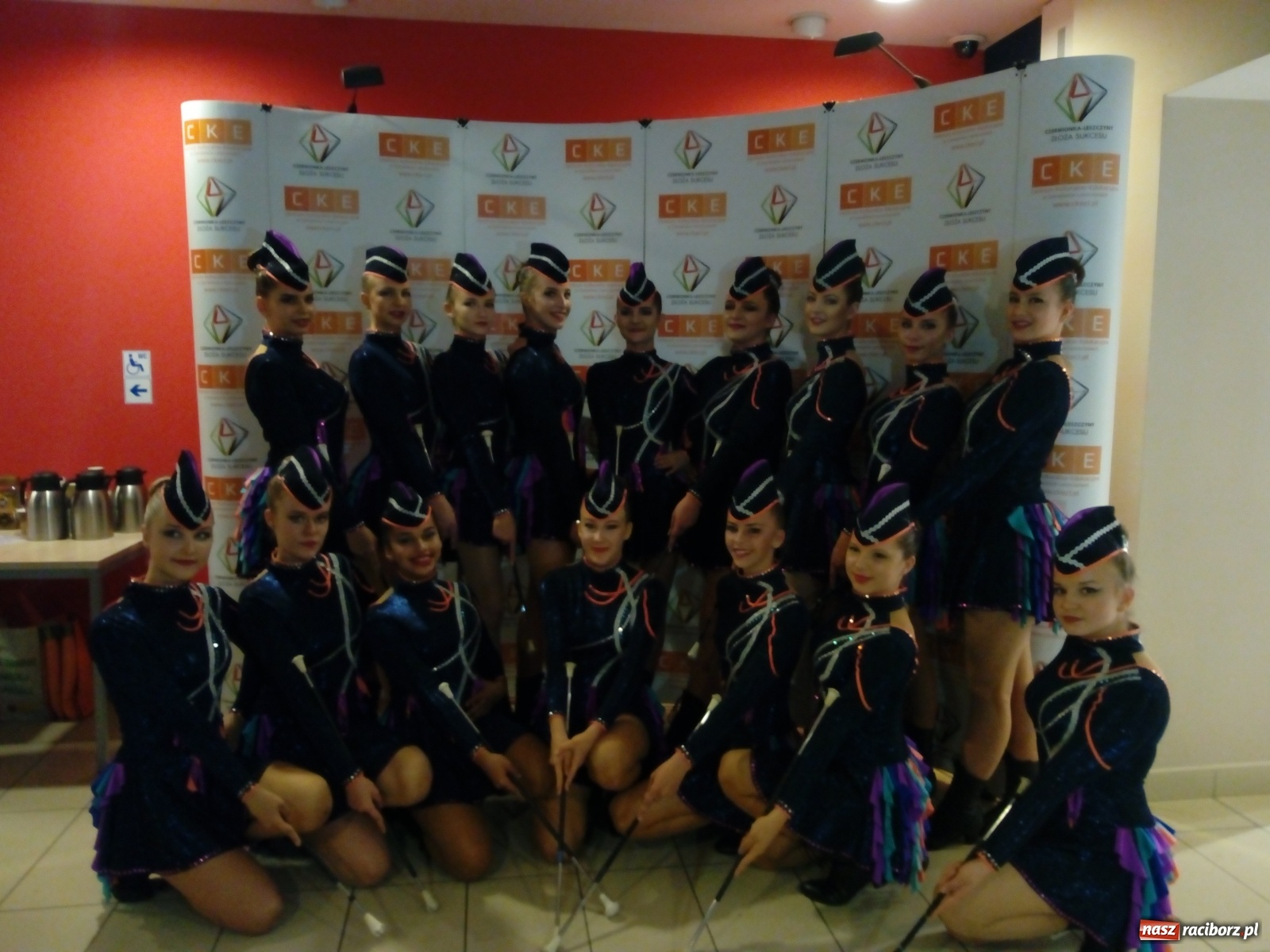 Zdjęcie w galerii na portalu naszraciborz.pl: Mażoretki Zary mistrzyniami świata online wiadomości z regionu