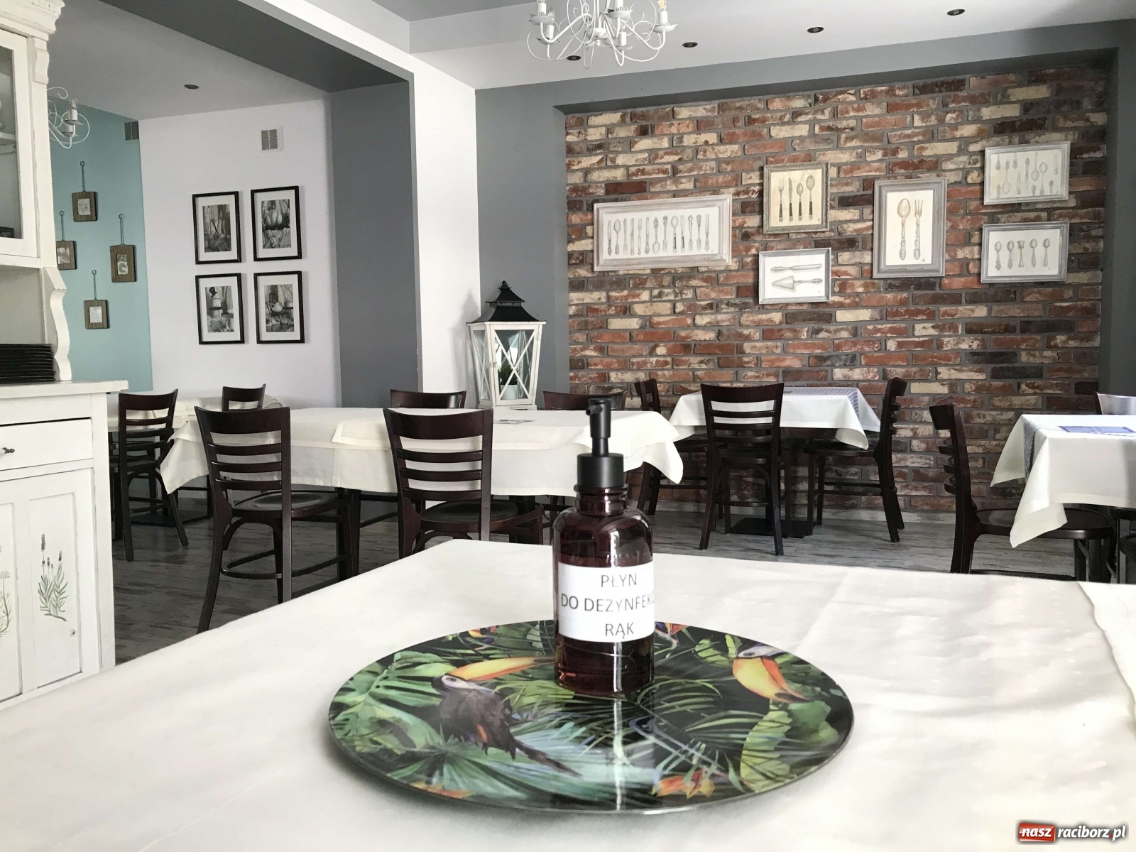 Zdjęcie w galerii na portalu naszraciborz.pl: Raciborska starówka wraca do życia. Gastronomia czeka na gości [FOTO] wiadomości z regionu