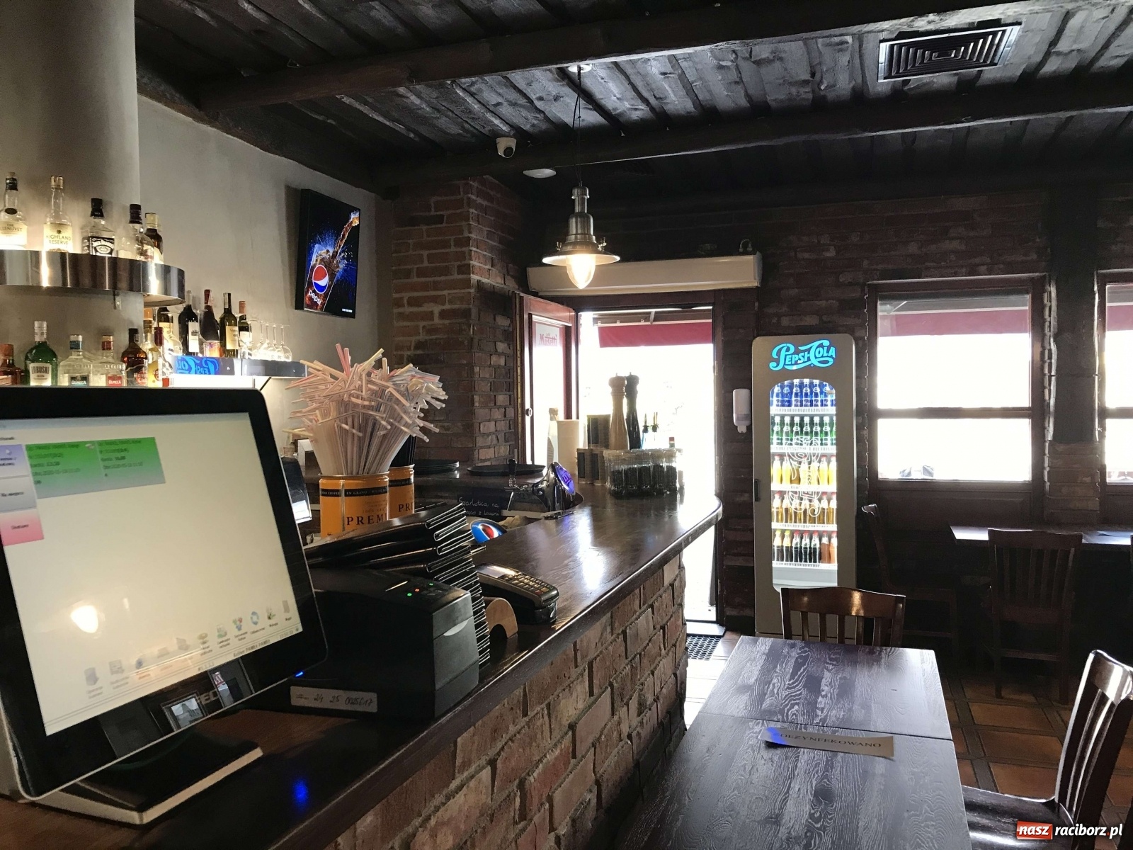 Zdjęcie w galerii na portalu naszraciborz.pl: Raciborska starówka wraca do życia. Gastronomia czeka na gości [FOTO] wiadomości z regionu