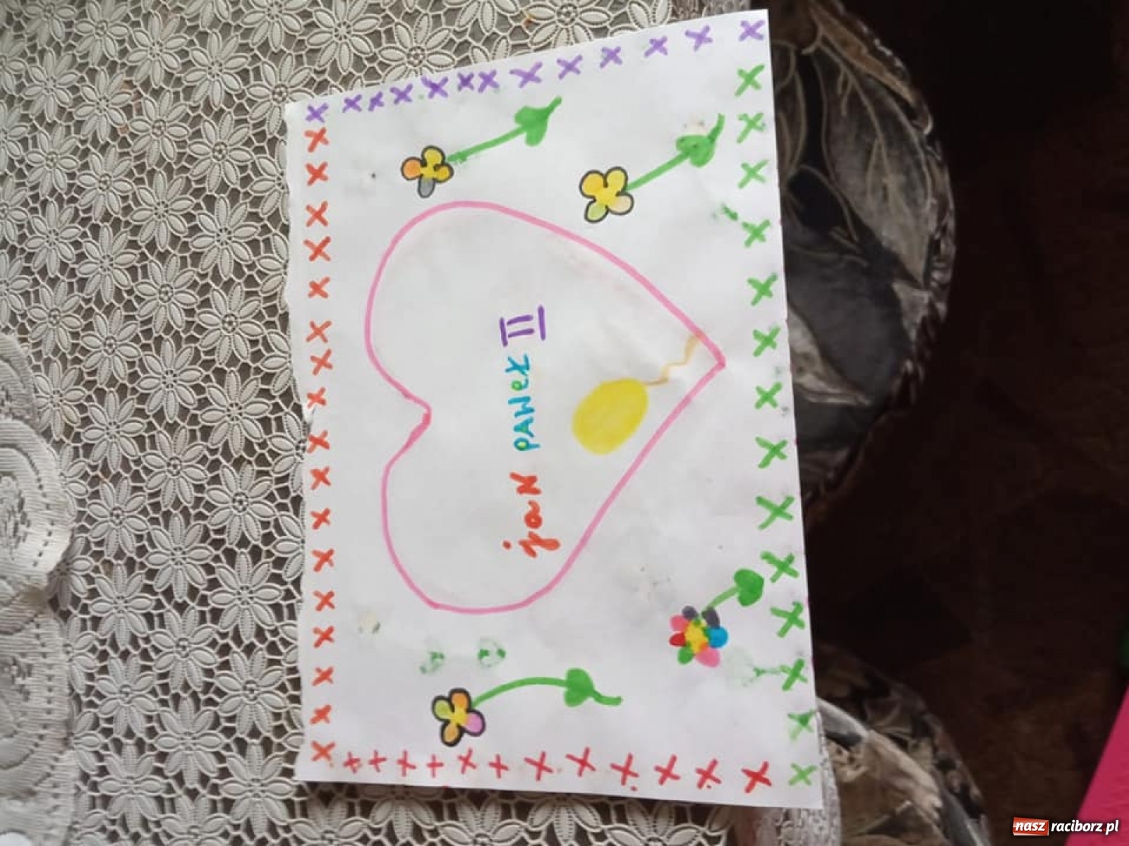 Zdjęcie w galerii na portalu naszraciborz.pl: Uczniowie ZSS uczcili setną rocznicę urodzin Papieża Polaka wiadomości z regionu