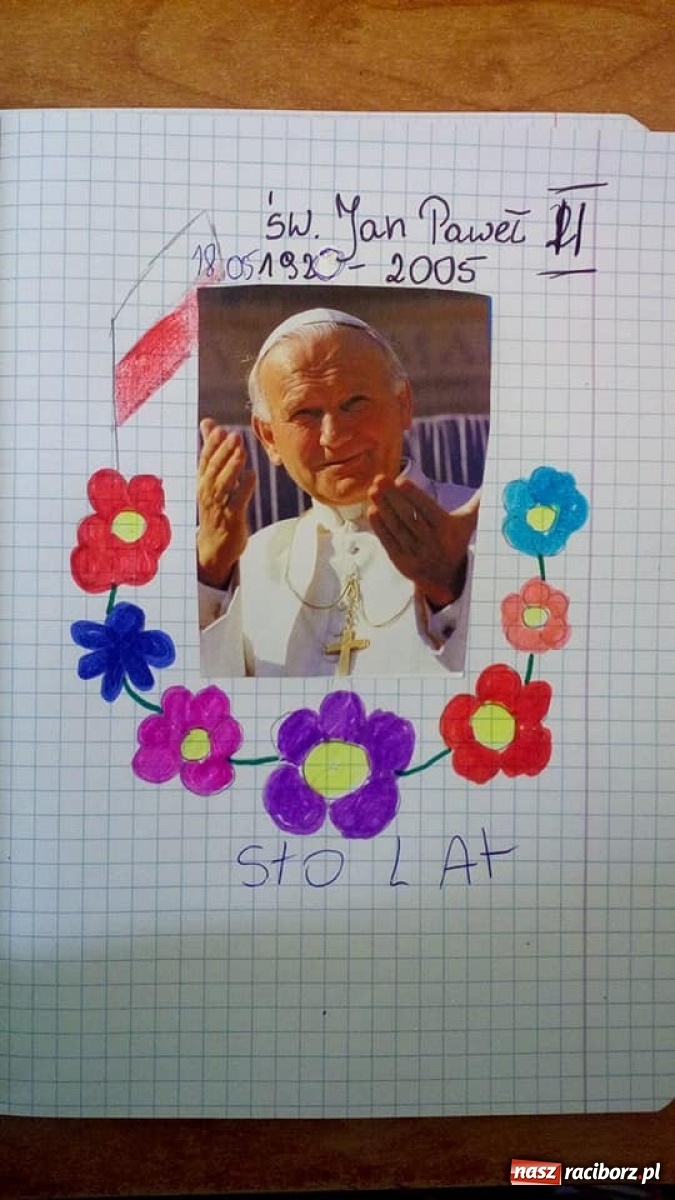 Zdjęcie w galerii na portalu naszraciborz.pl: Uczniowie ZSS uczcili setną rocznicę urodzin Papieża Polaka wiadomości z regionu