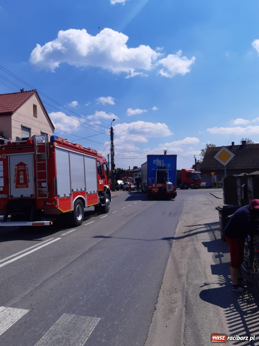 Zdjęcie w galerii na portalu naszraciborz.pl: Groźny wypadek na trasie Racibórz-Gliwice  wiadomości z regionu
