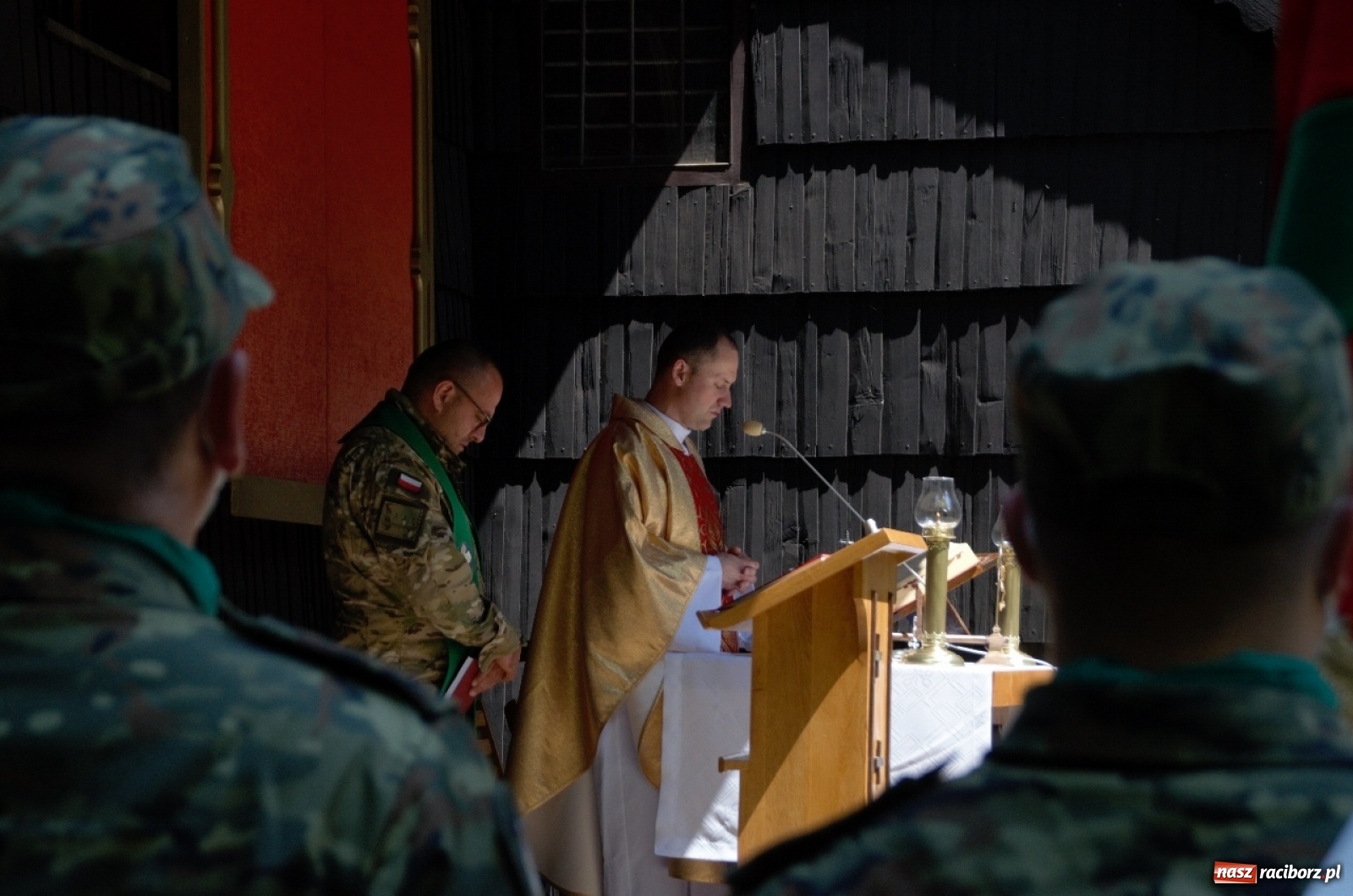 Zdjęcie w galerii na portalu naszraciborz.pl: Śląscy pogranicznicy świętowali dziś w Pietrowicach Wielkich wiadomości z regionu