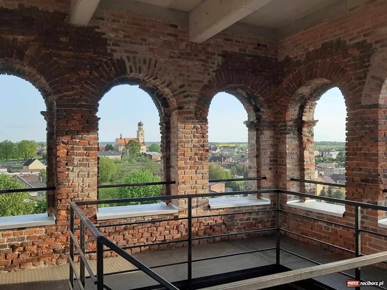 Zdjęcie w galerii na portalu naszraciborz.pl: Zakończył się pierwszy etap remontu zamku w Tworkowie [FOTO] wiadomości z regionu