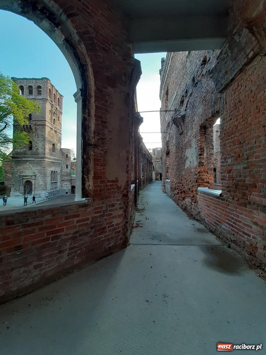 Zdjęcie w galerii na portalu naszraciborz.pl: Zakończył się pierwszy etap remontu zamku w Tworkowie [FOTO] wiadomości z regionu