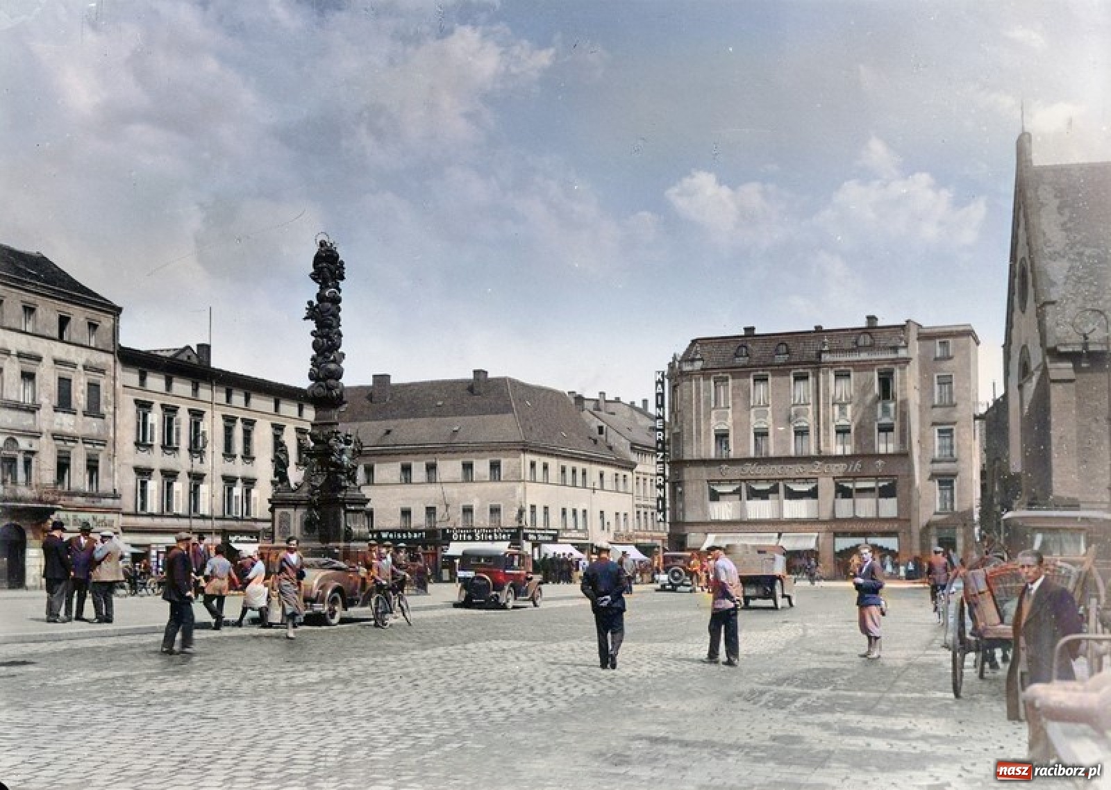 Zdjęcie w galerii na portalu naszraciborz.pl: Przedwojenny Ratibor w kolorze. Jak naprawdę wyglądały stalle w kościele farnym wiadomości z regionu