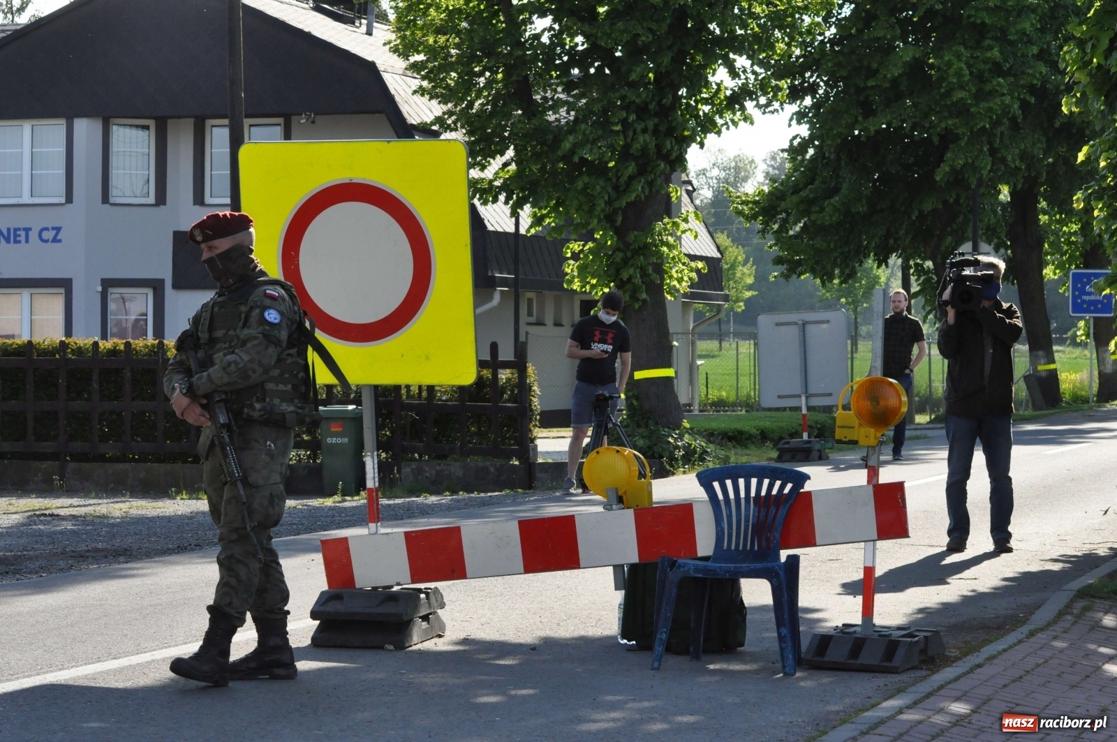 Zdjęcie w galerii na portalu naszraciborz.pl: Inicjatywa protestowała na przejściu Chałupki-Rudyszwałd-Šilheřovice [FOTO i WIDEO] wiadomości z regionu