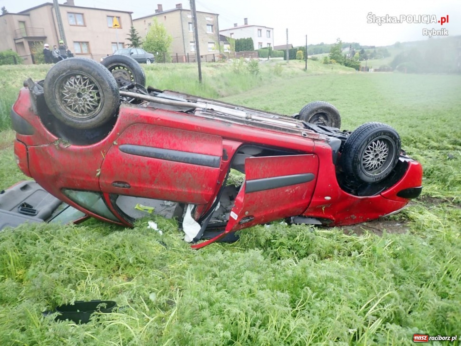 Zdjęcie w galerii na portalu naszraciborz.pl: Tak się kończy rajd 15-latka za kółkiem  wiadomości z regionu