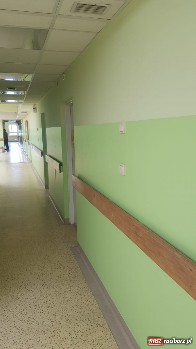 Zdjęcie w galerii na portalu naszraciborz.pl: Poradnie specjalistyczne wracają na ul. Gamowską od 1 czerwca. Zobacz wnętrza wiadomości z regionu