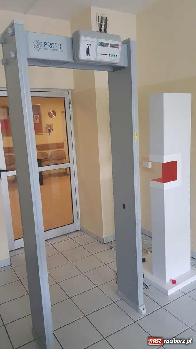 Zdjęcie w galerii na portalu naszraciborz.pl: Poradnie specjalistyczne wracają na ul. Gamowską od 1 czerwca. Zobacz wnętrza wiadomości z regionu