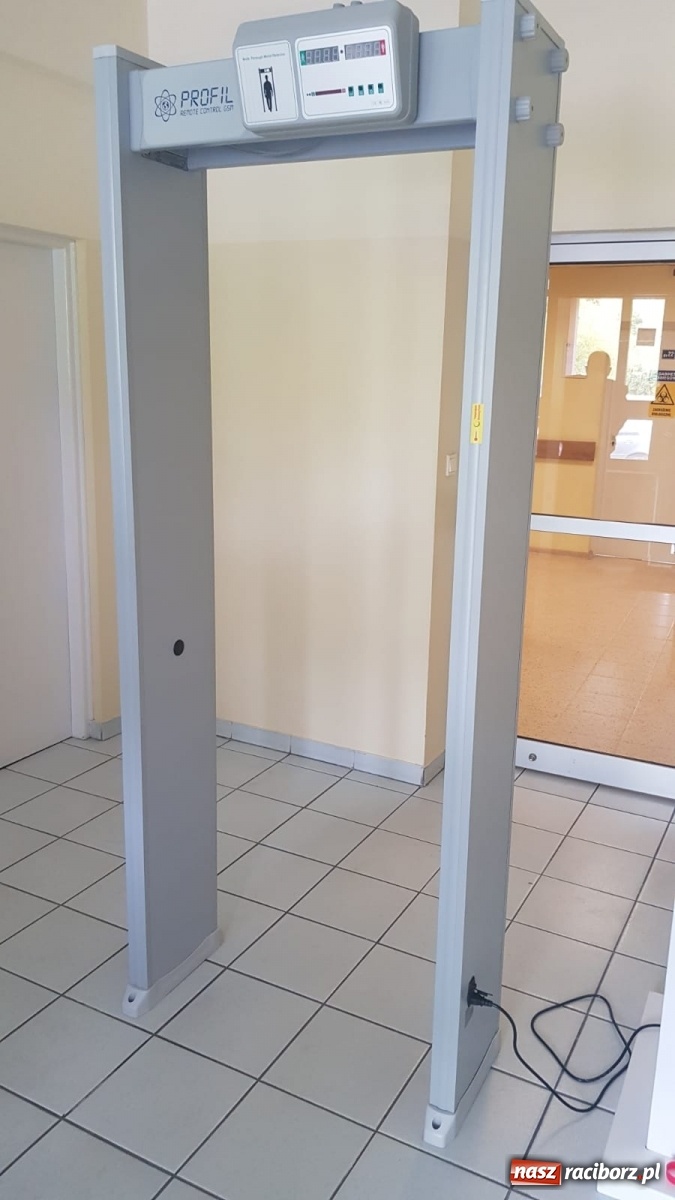 Zdjęcie w galerii na portalu naszraciborz.pl: Poradnie specjalistyczne wracają na ul. Gamowską od 1 czerwca. Zobacz wnętrza wiadomości z regionu