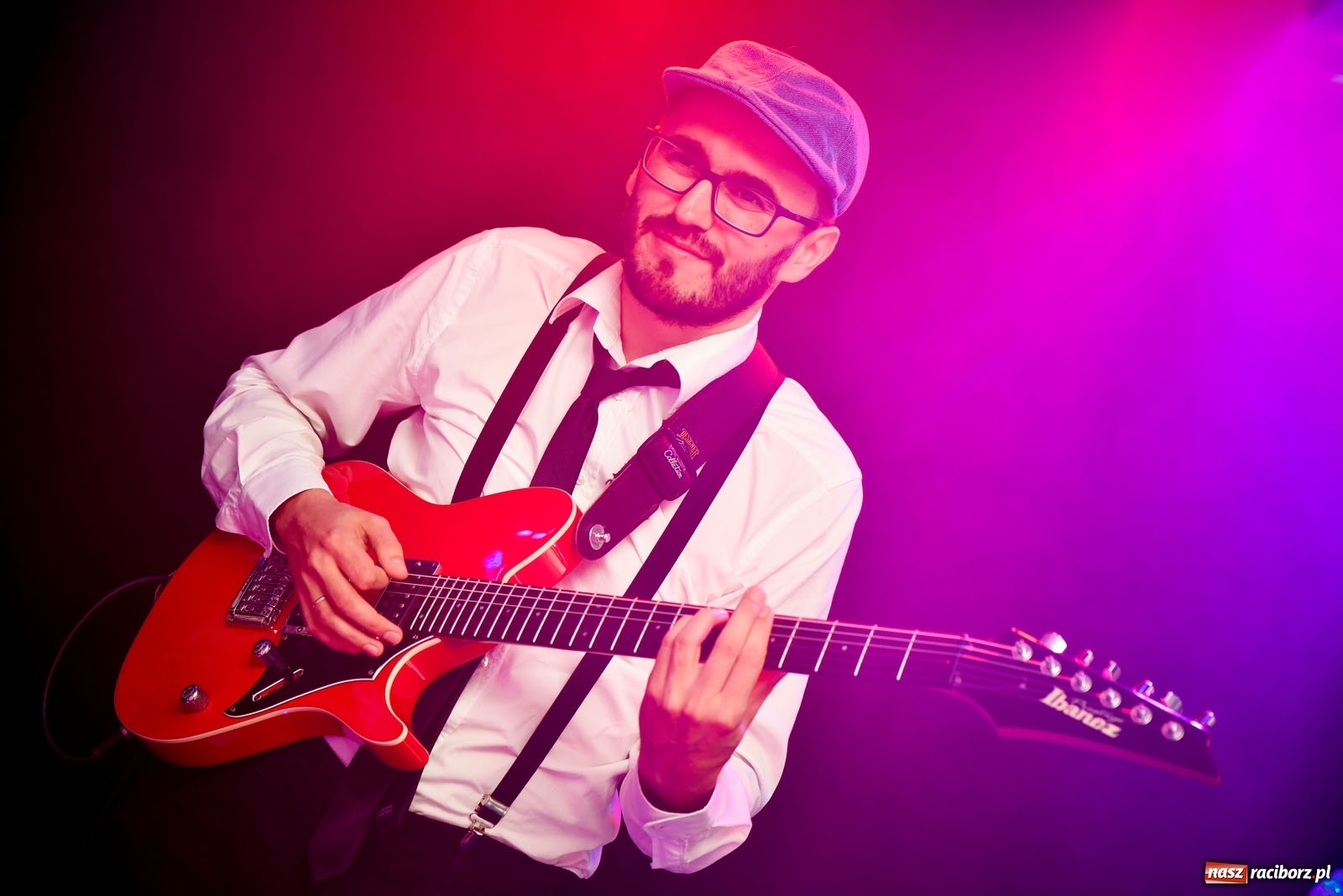 Zdjęcie w galerii na portalu naszraciborz.pl: #hot16challenge2 - RAP z Gramofonu wiadomości z regionu