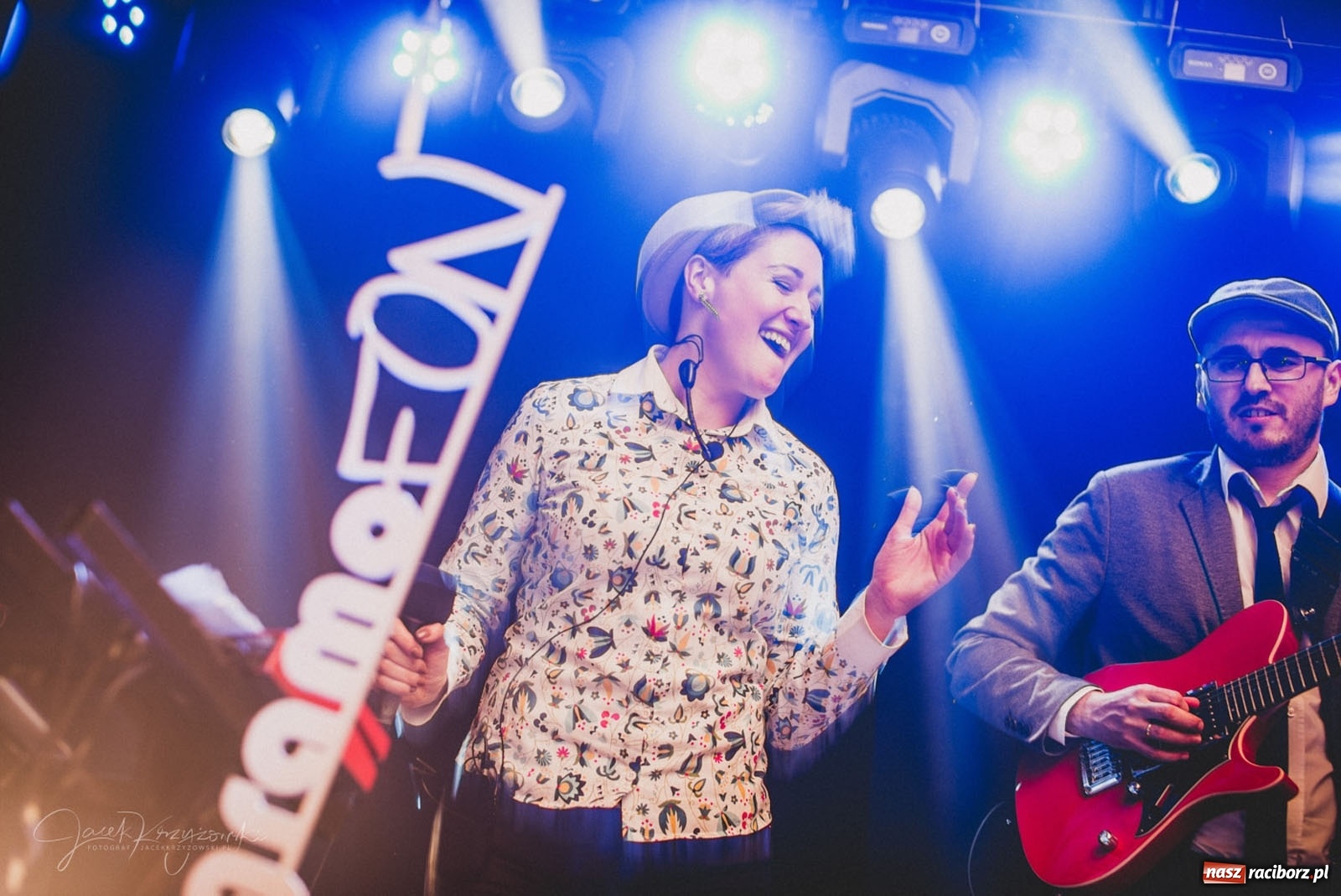 Zdjęcie w galerii na portalu naszraciborz.pl: #hot16challenge2 - RAP z Gramofonu wiadomości z regionu