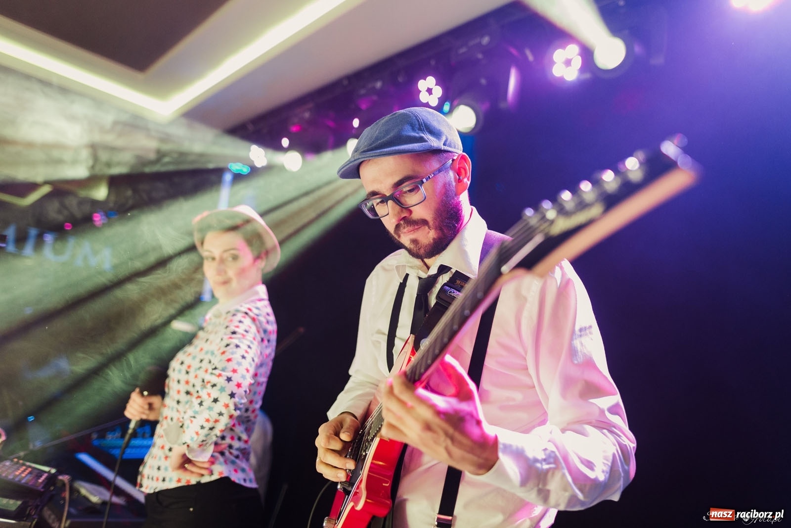 Zdjęcie w galerii na portalu naszraciborz.pl: #hot16challenge2 - RAP z Gramofonu wiadomości z regionu