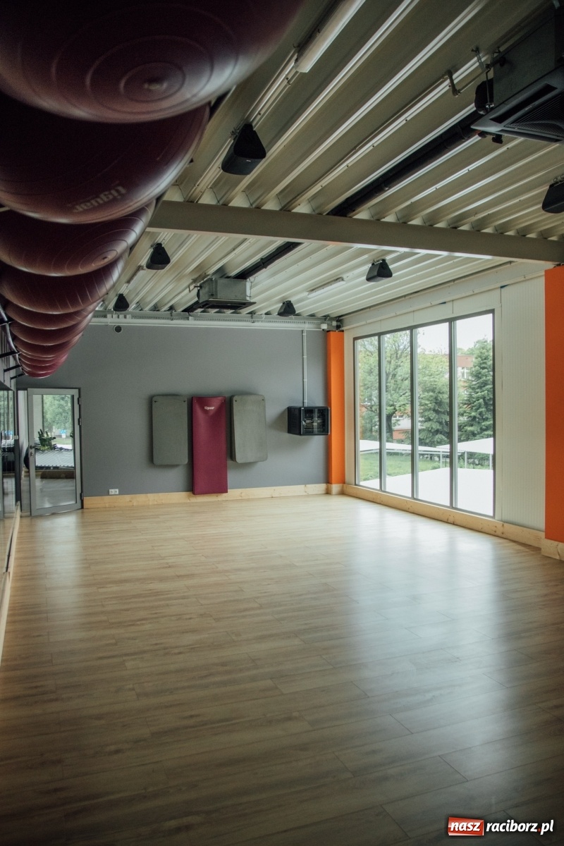 Zdjęcie w galerii na portalu naszraciborz.pl: Można już korzystać z siłowni, klubów fitness i parków rozrywki. W Raciborzu rusza pierwsza sala do squasha wiadomości z regionu