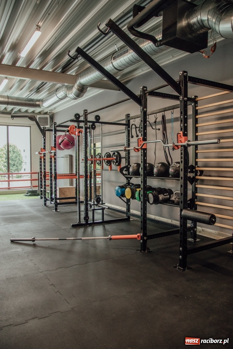 Zdjęcie w galerii na portalu naszraciborz.pl: Można już korzystać z siłowni, klubów fitness i parków rozrywki. W Raciborzu rusza pierwsza sala do squasha wiadomości z regionu