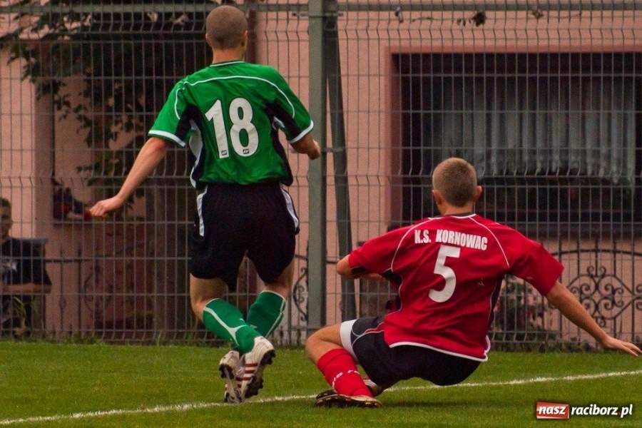 Zdjęcie w galerii na portalu naszraciborz.pl: Ocice wyszarpały punkt z Kornowacem wiadomości z regionu