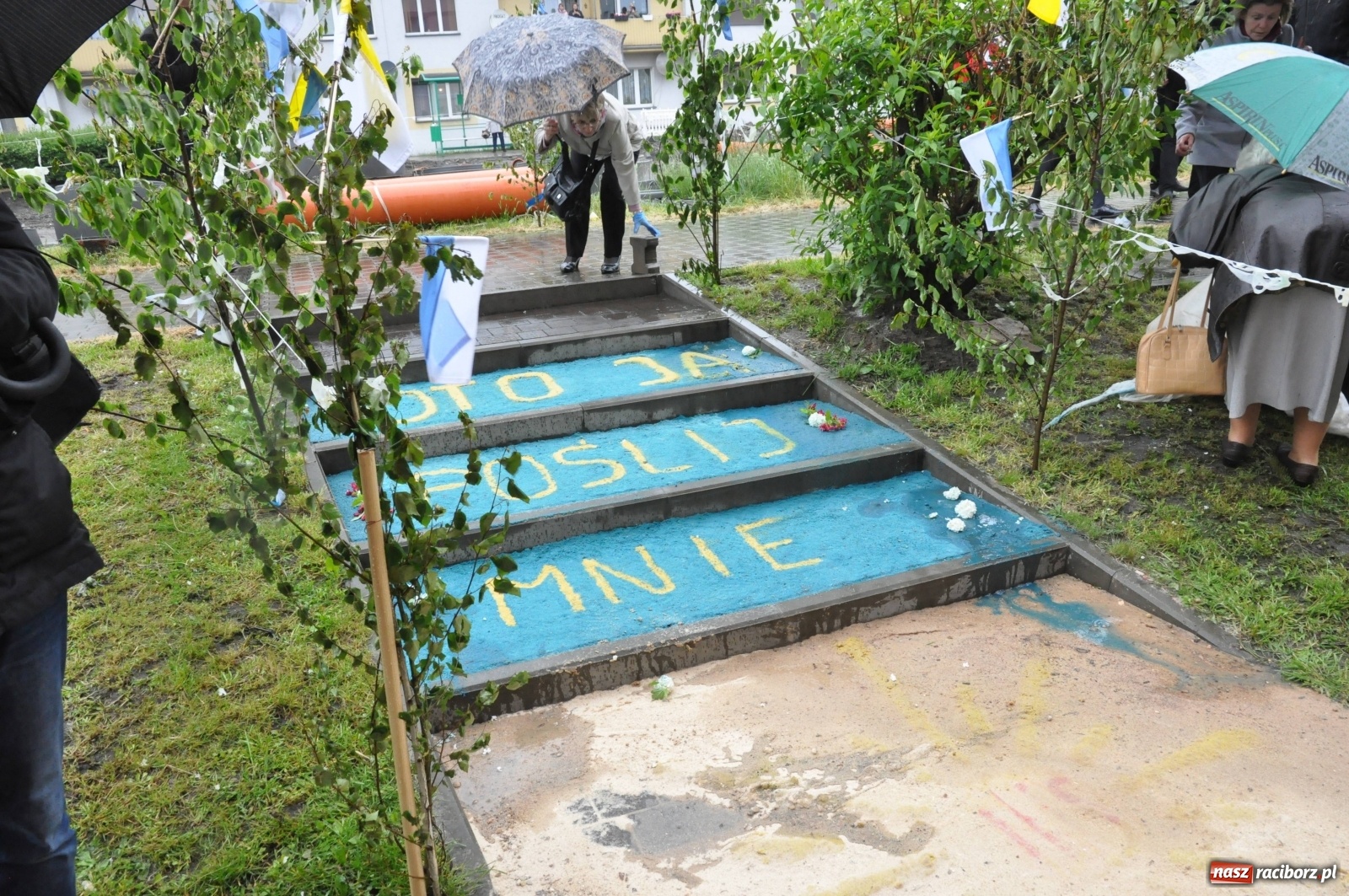 Zdjęcie w galerii na portalu naszraciborz.pl: Dzień pełen radości. Prymicje ks. Marcina Jaśkowskiego na Ostrogu [FOTO i WIDEO]  wiadomości z regionu