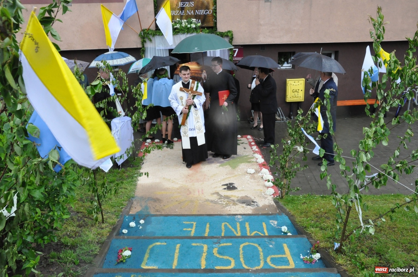 Zdjęcie w galerii na portalu naszraciborz.pl: Dzień pełen radości. Prymicje ks. Marcina Jaśkowskiego na Ostrogu [FOTO i WIDEO]  wiadomości z regionu