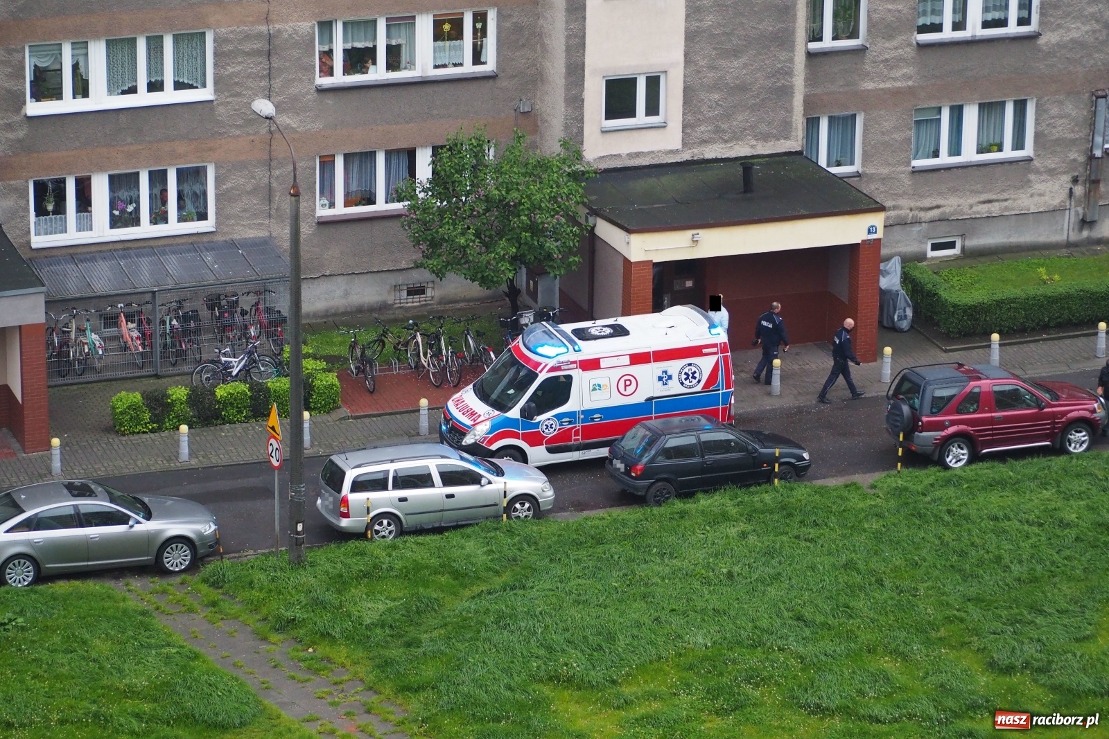 Zdjęcie w galerii na portalu naszraciborz.pl: Raport 998. Wołanie o pomoc z Katowickiej wiadomości z regionu