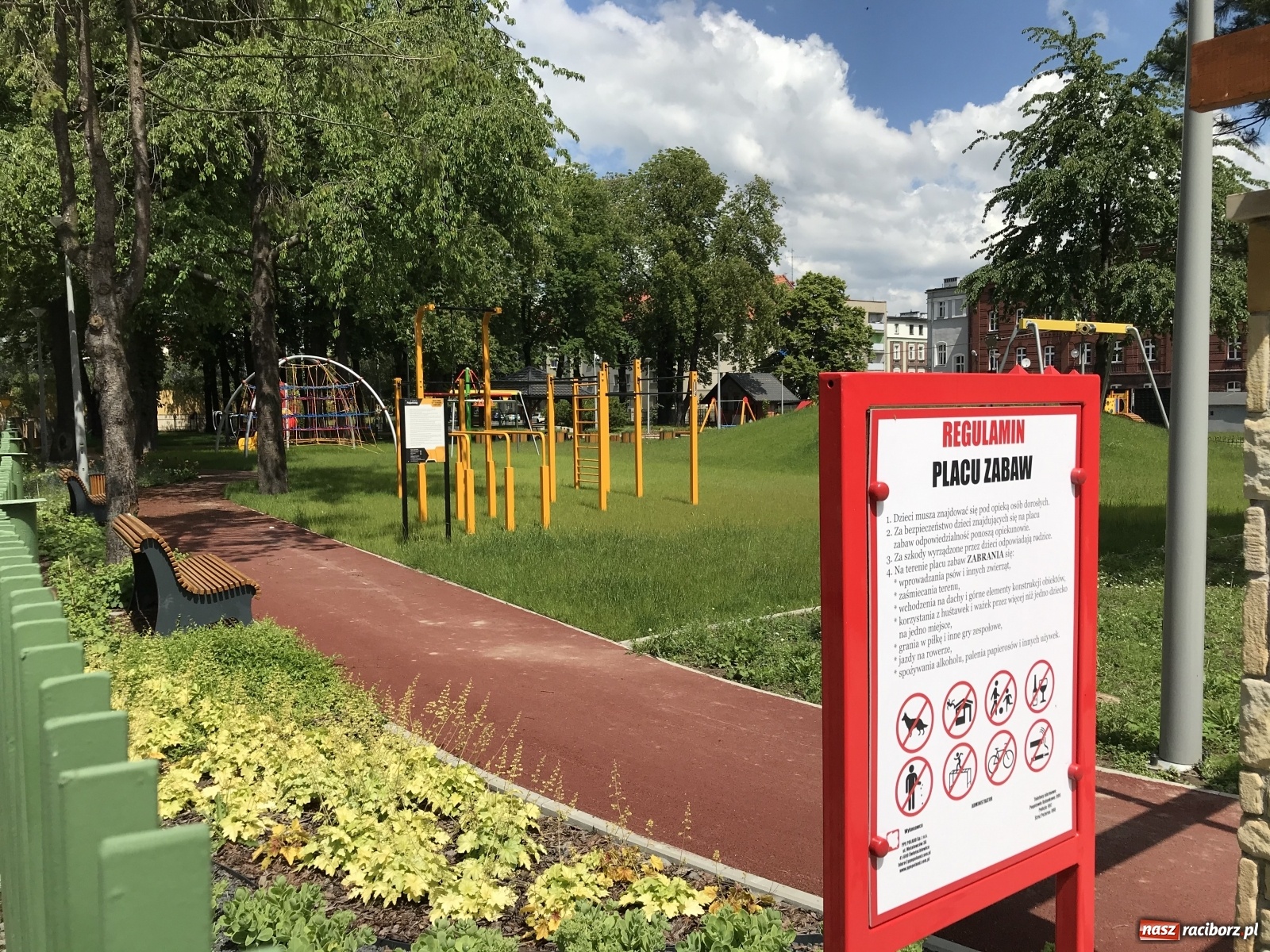 Zdjęcie w galerii na portalu naszraciborz.pl: Park Jordanowski otworzą z poślizgiem [FOTO] wiadomości z regionu