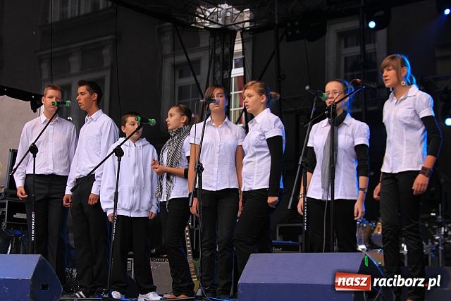 Zdjęcie w galerii na portalu naszraciborz.pl: Papierowe serce od Piaska dla raciborzan wiadomości z regionu