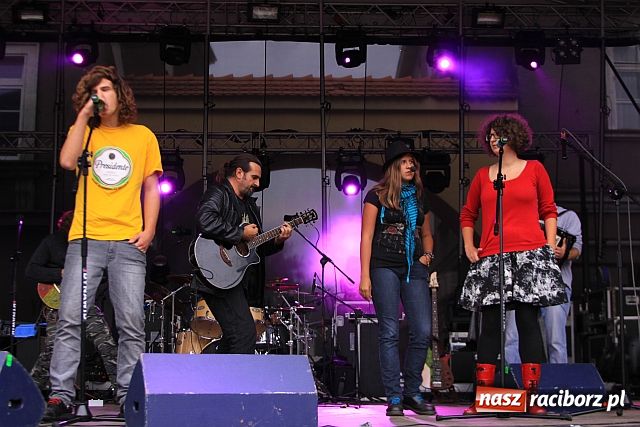 Zdjęcie w galerii na portalu naszraciborz.pl: Papierowe serce od Piaska dla raciborzan wiadomości z regionu