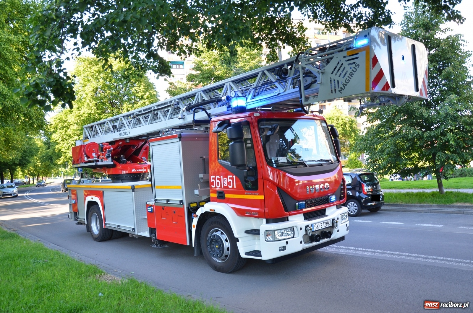 Zdjęcie w galerii na portalu naszraciborz.pl: Strażacy ze skokochronem wezwani na Katowicką [FOTO] wiadomości z regionu