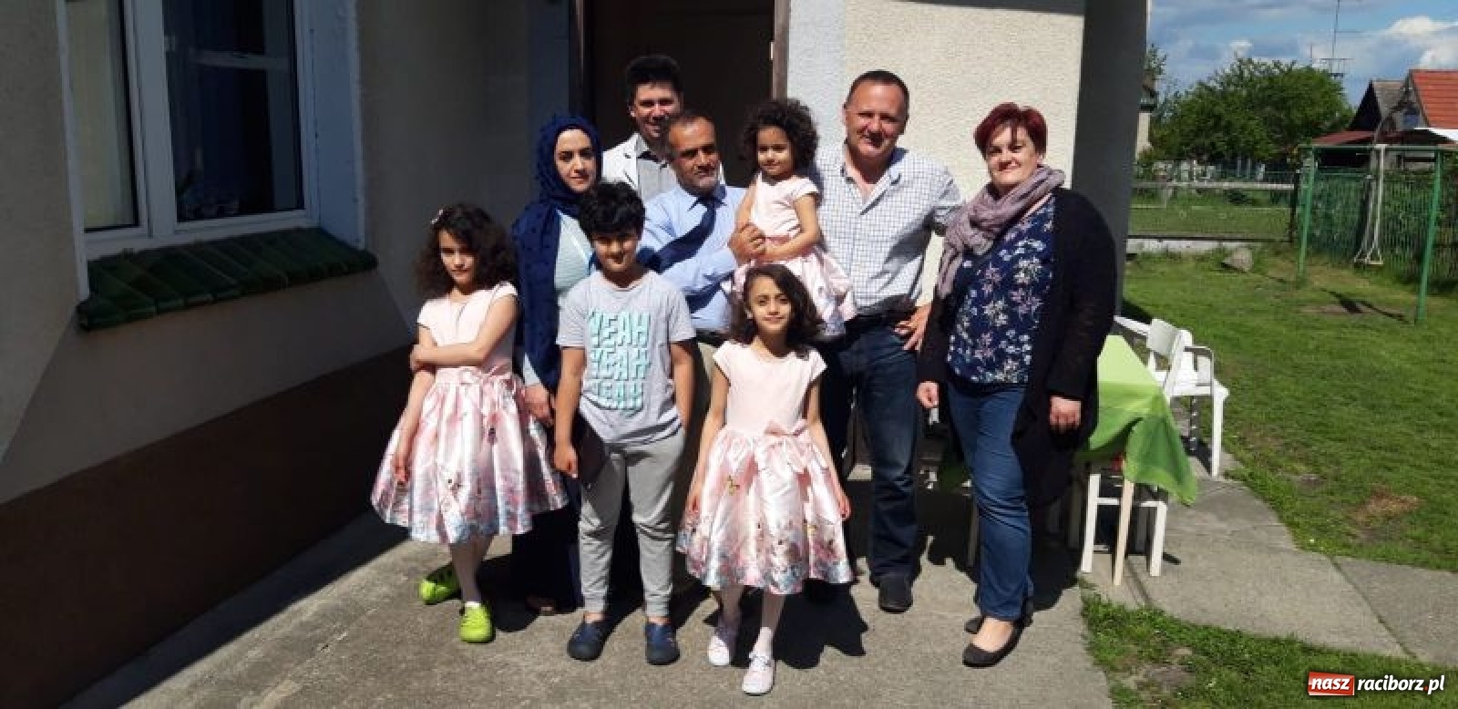 Zdjęcie w galerii na portalu naszraciborz.pl: Rodzina z Jemenu znalazła nowy dom w Rudach wiadomości z regionu