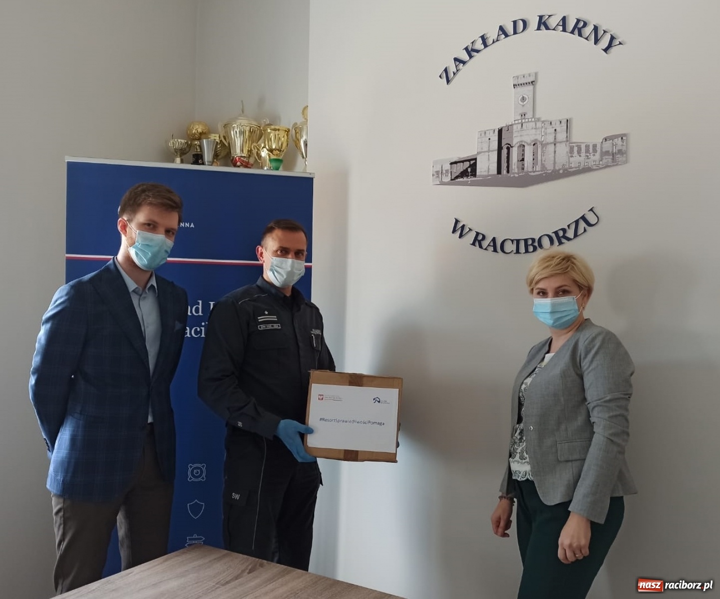 Zdjęcie w galerii na portalu naszraciborz.pl: DPS z Raciborza i Rybnika z maseczkami od Służby Więziennej wiadomości z regionu