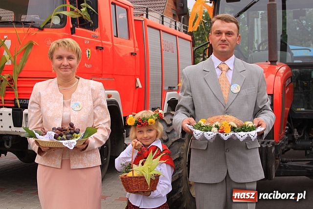 Zdjęcie w galerii na portalu naszraciborz.pl: Zbiory kiepskie, ale dożynki z pompą wiadomości z regionu