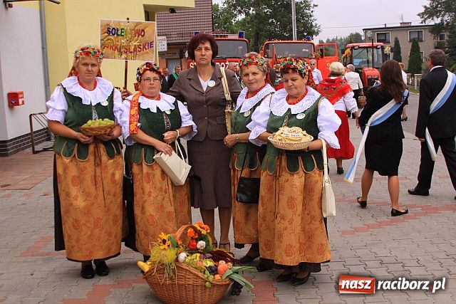 Zdjęcie w galerii na portalu naszraciborz.pl: Zbiory kiepskie, ale dożynki z pompą wiadomości z regionu