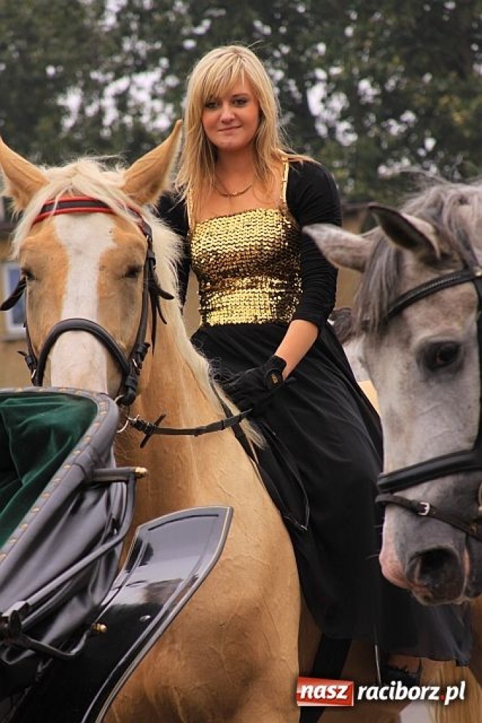 Zdjęcie w galerii na portalu naszraciborz.pl: Zbiory kiepskie, ale dożynki z pompą wiadomości z regionu