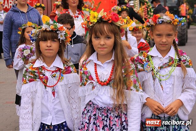 Zdjęcie w galerii na portalu naszraciborz.pl: Zbiory kiepskie, ale dożynki z pompą wiadomości z regionu