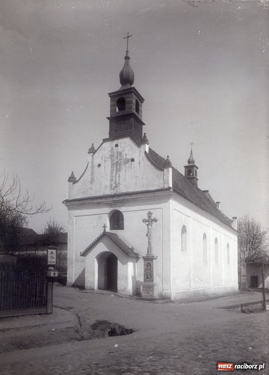 Zdjęcie w galerii na portalu naszraciborz.pl: Obcy na moście. O powstaniu kościoła w Sudole  wiadomości z regionu
