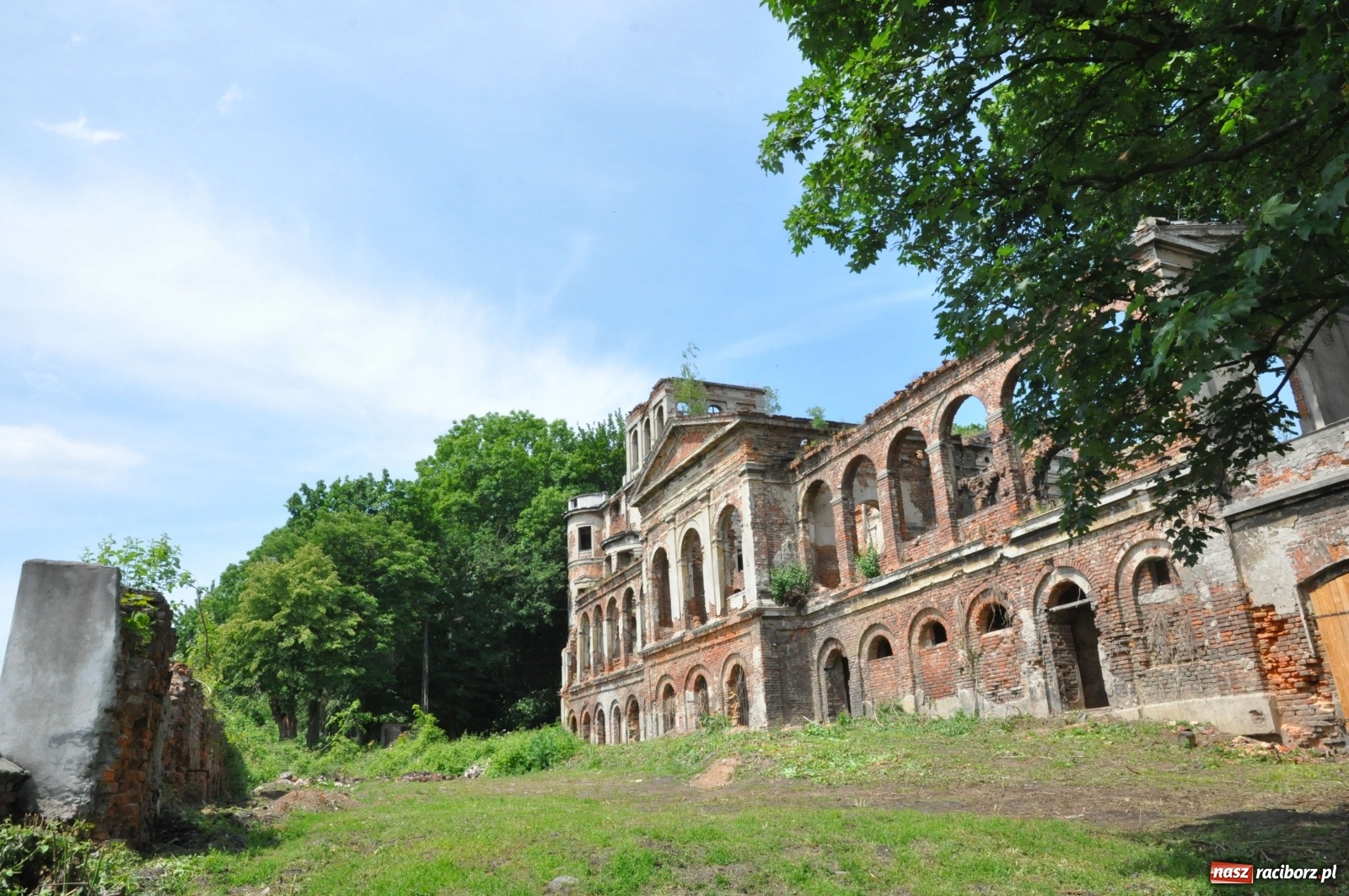 Zdjęcie w galerii na portalu naszraciborz.pl: Pałac w Sławikowie wraca do życia [FOTO i WIDEO]  wiadomości z regionu