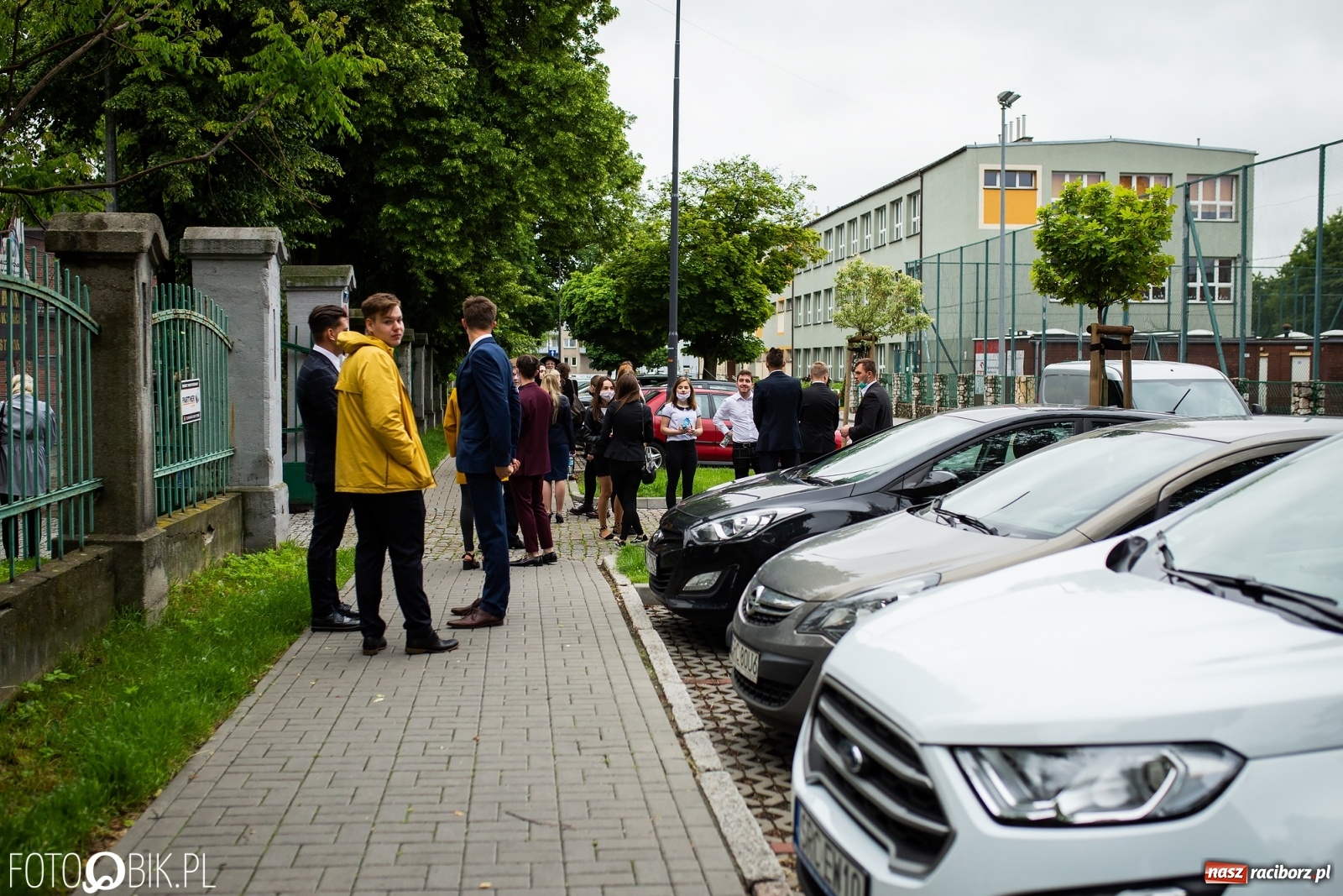 Zdjęcie w galerii na portalu naszraciborz.pl: Dziś ruszają matury. W raciborskich szkołach pełny reżim sanitarny  wiadomości z regionu