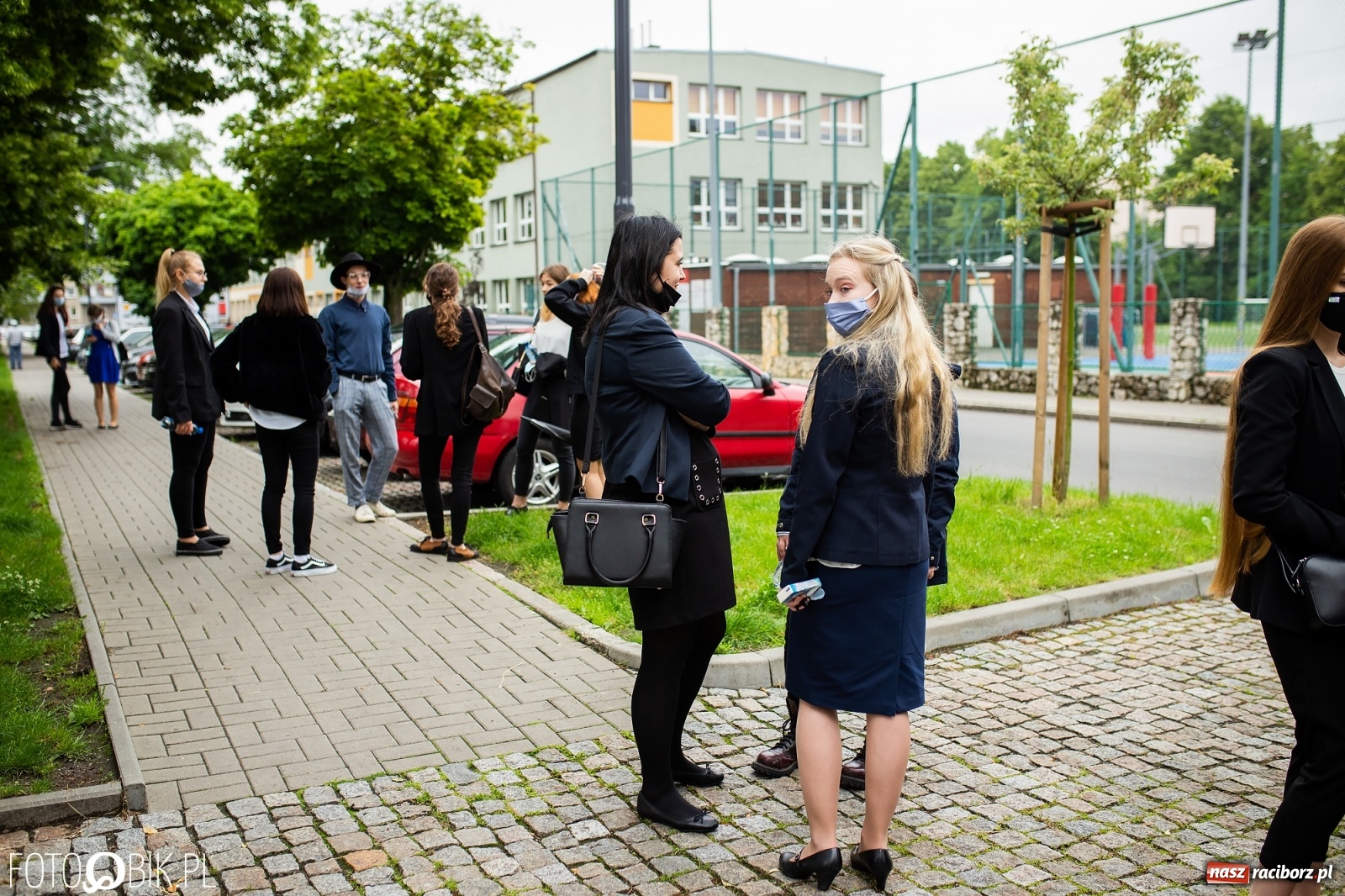 Zdjęcie w galerii na portalu naszraciborz.pl: Dziś ruszają matury. W raciborskich szkołach pełny reżim sanitarny  wiadomości z regionu