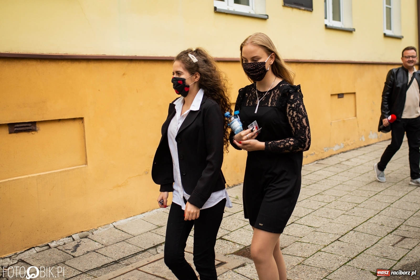 Zdjęcie w galerii na portalu naszraciborz.pl: Dziś ruszają matury. W raciborskich szkołach pełny reżim sanitarny  wiadomości z regionu