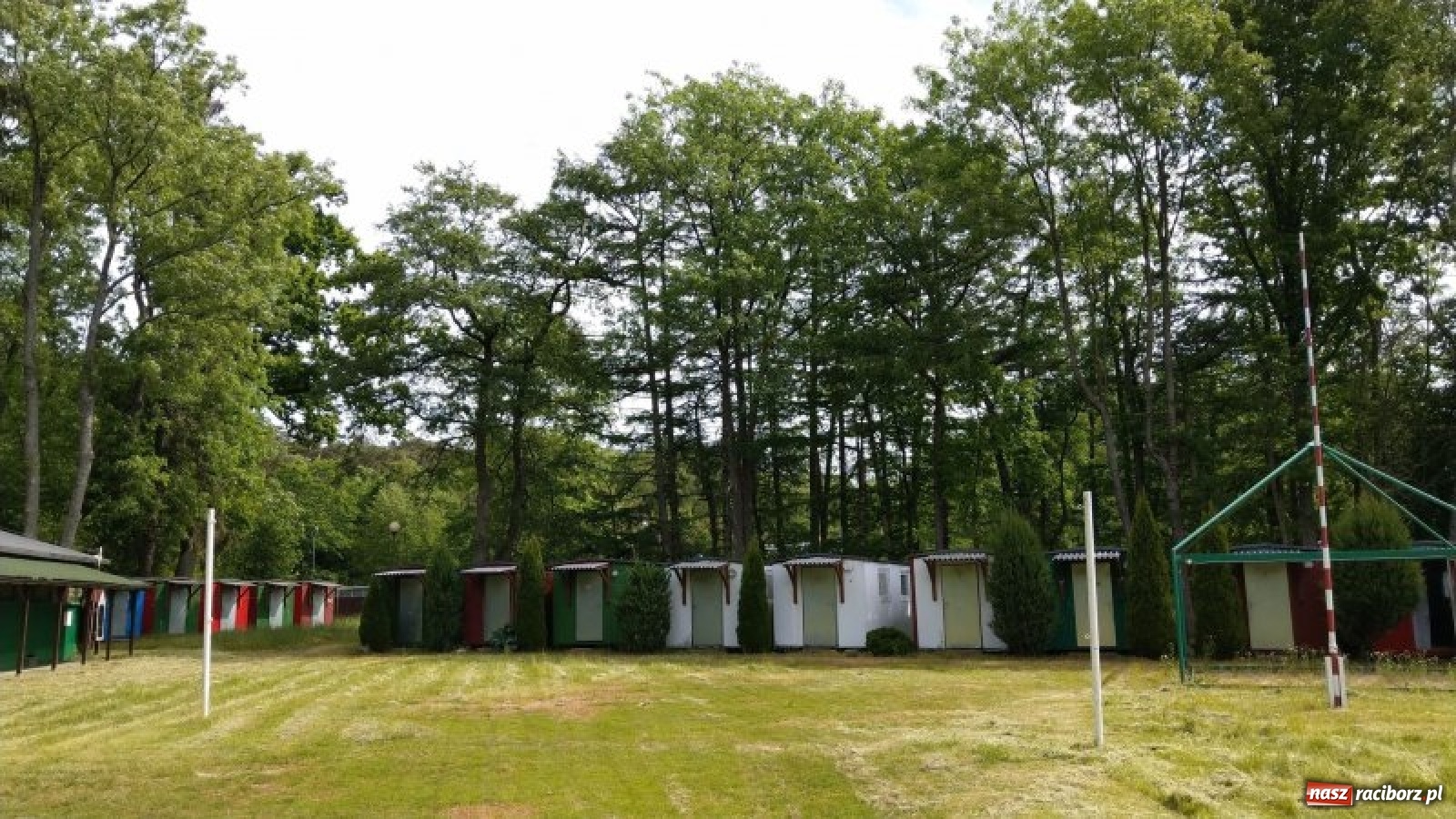 Zdjęcie w galerii na portalu naszraciborz.pl: Blisko połowa miejsc w Pleśnej wciąż wolna. Dwa turnusy odwołane wiadomości z regionu