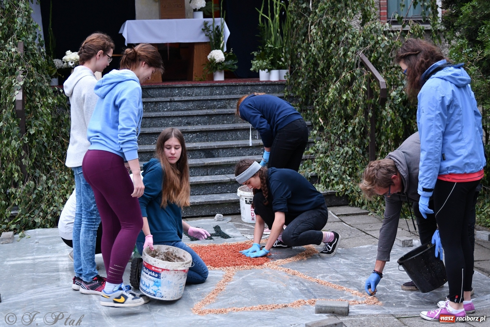 Zdjęcie w galerii na portalu naszraciborz.pl: Raciborskie Boże Ciało 2020 [FOTO] wiadomości z regionu