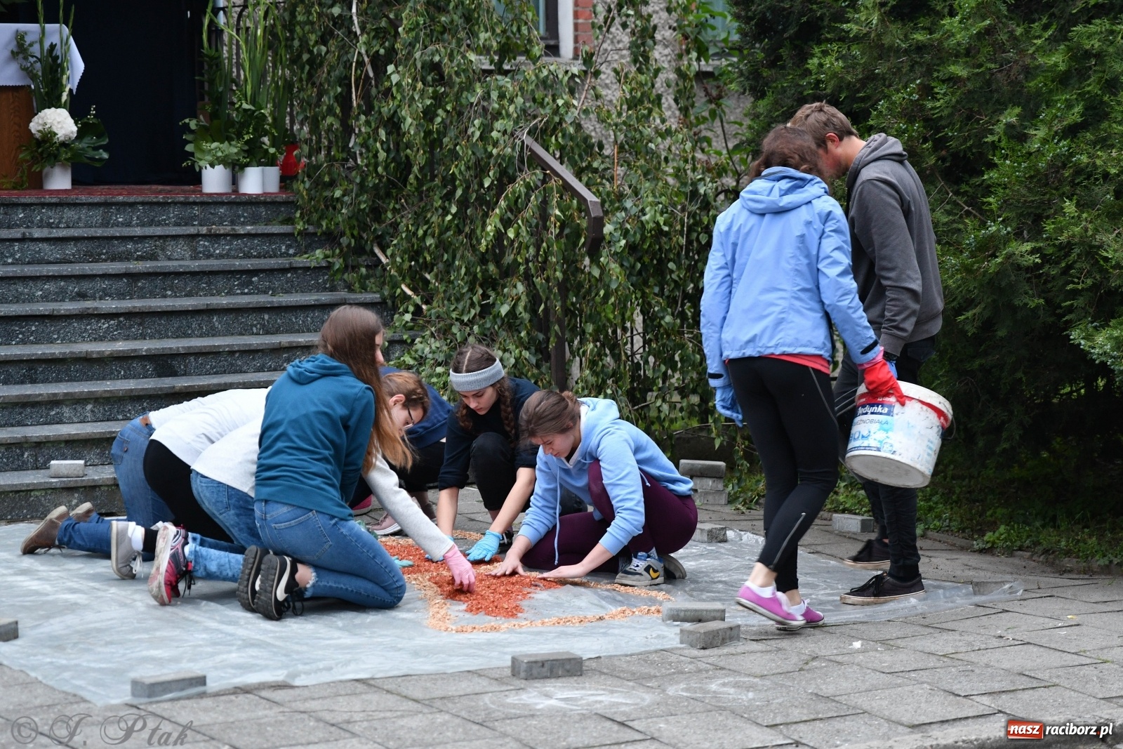 Zdjęcie w galerii na portalu naszraciborz.pl: Raciborskie Boże Ciało 2020 [FOTO] wiadomości z regionu