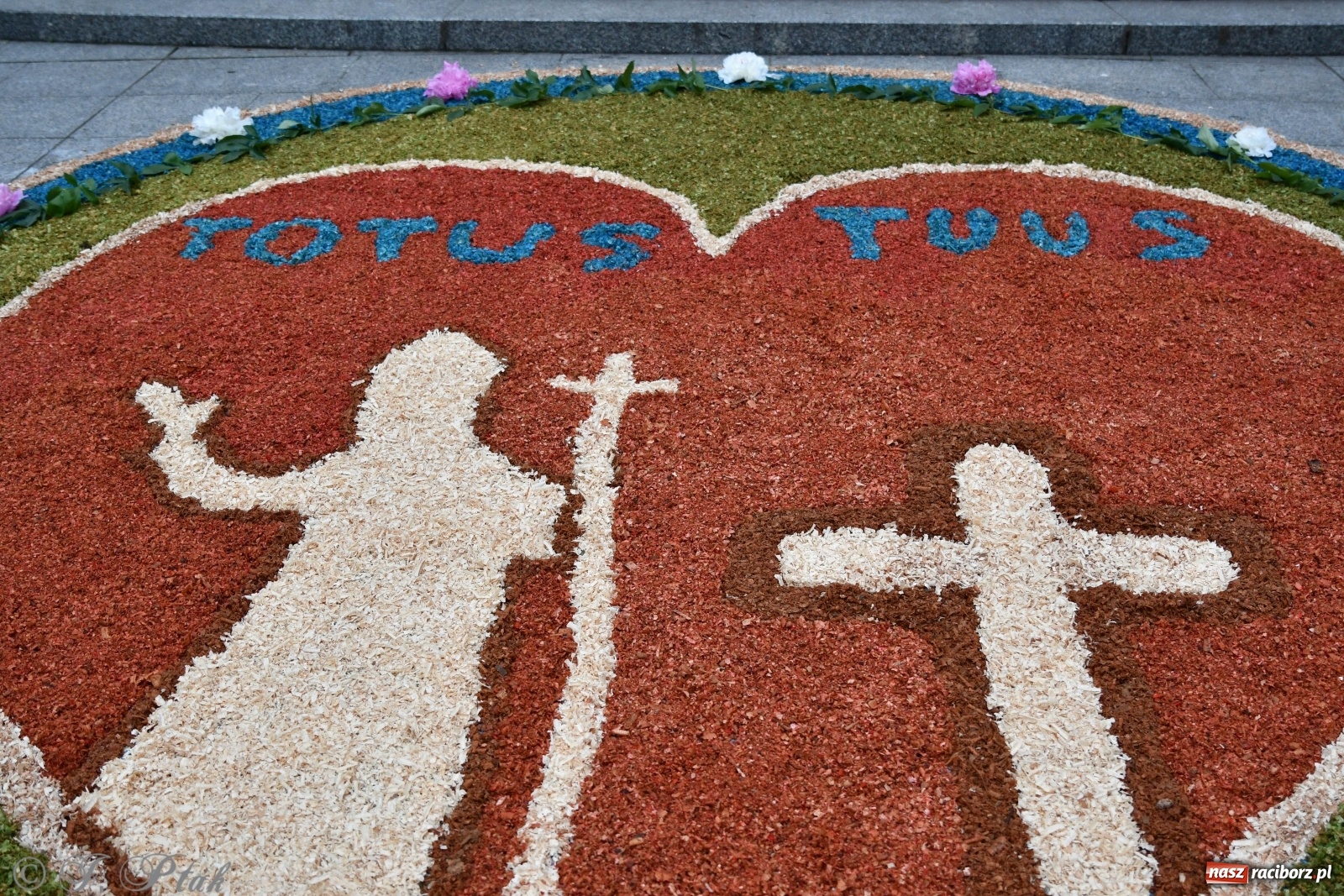 Zdjęcie w galerii na portalu naszraciborz.pl: Raciborskie Boże Ciało 2020 [FOTO] wiadomości z regionu