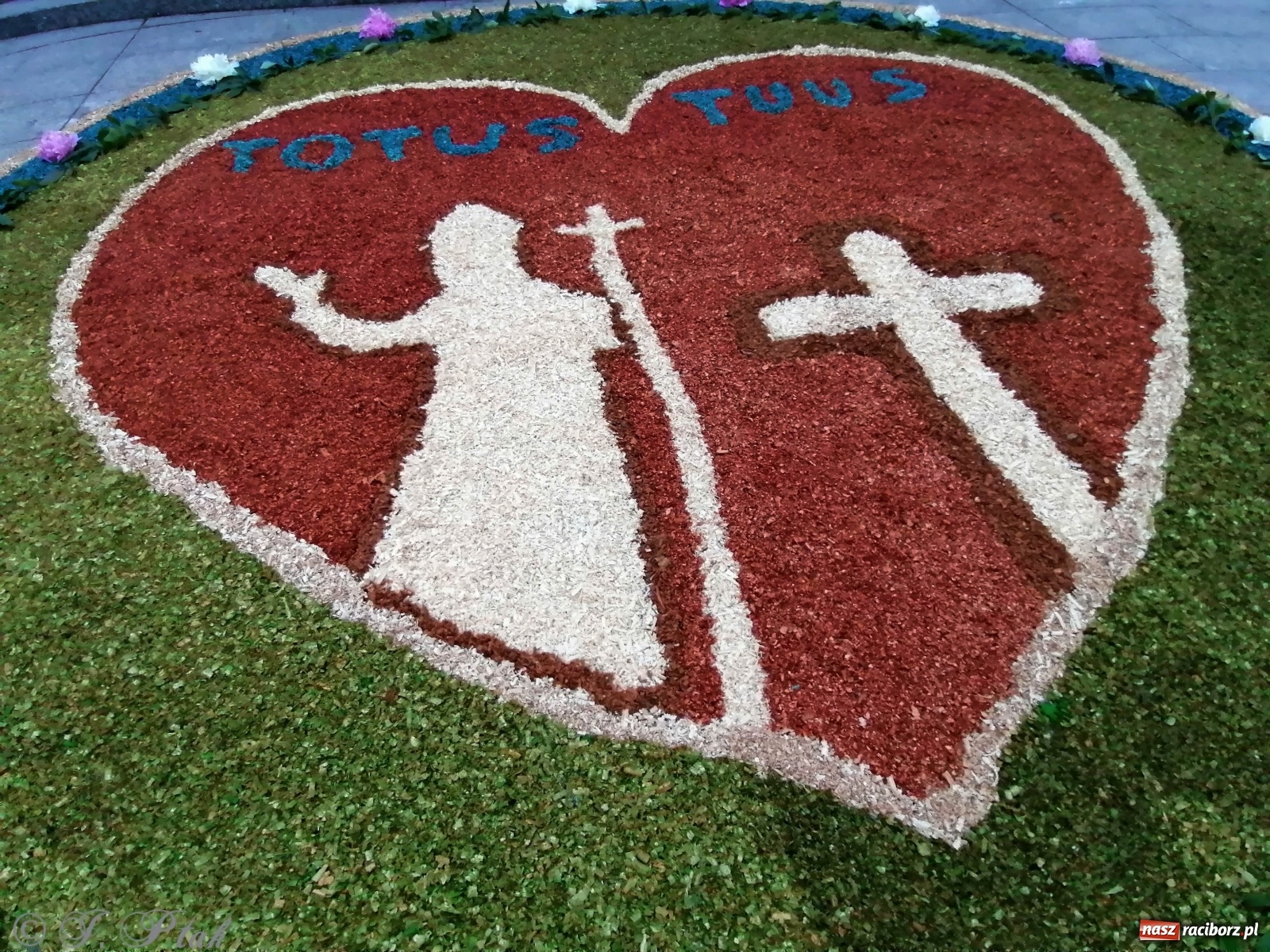 Zdjęcie w galerii na portalu naszraciborz.pl: Raciborskie Boże Ciało 2020 [FOTO] wiadomości z regionu