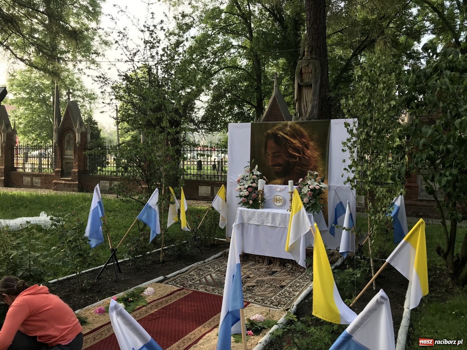 Zdjęcie w galerii na portalu naszraciborz.pl: Raciborskie Boże Ciało 2020 [FOTO] wiadomości z regionu