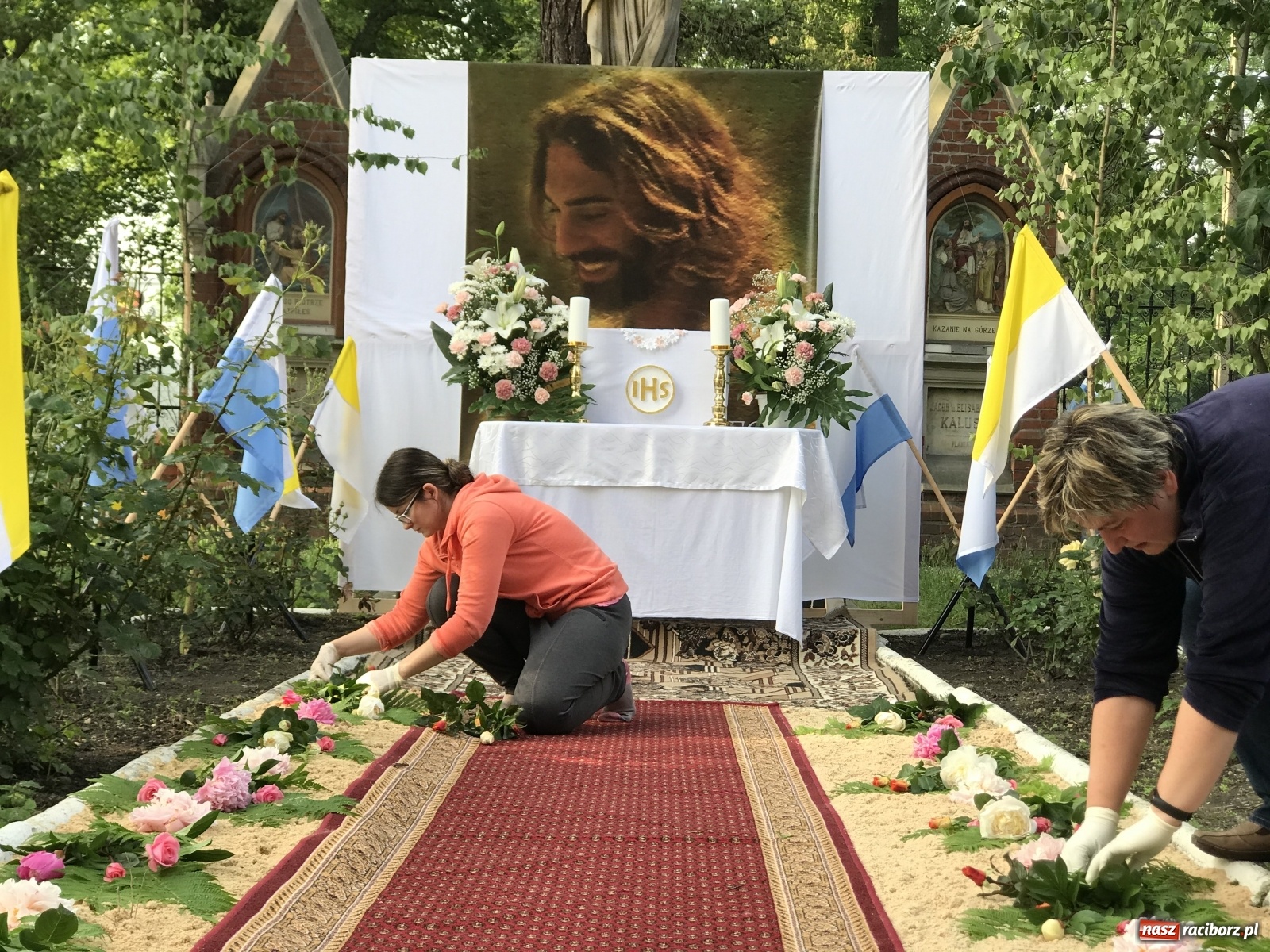 Zdjęcie w galerii na portalu naszraciborz.pl: Raciborskie Boże Ciało 2020 [FOTO] wiadomości z regionu