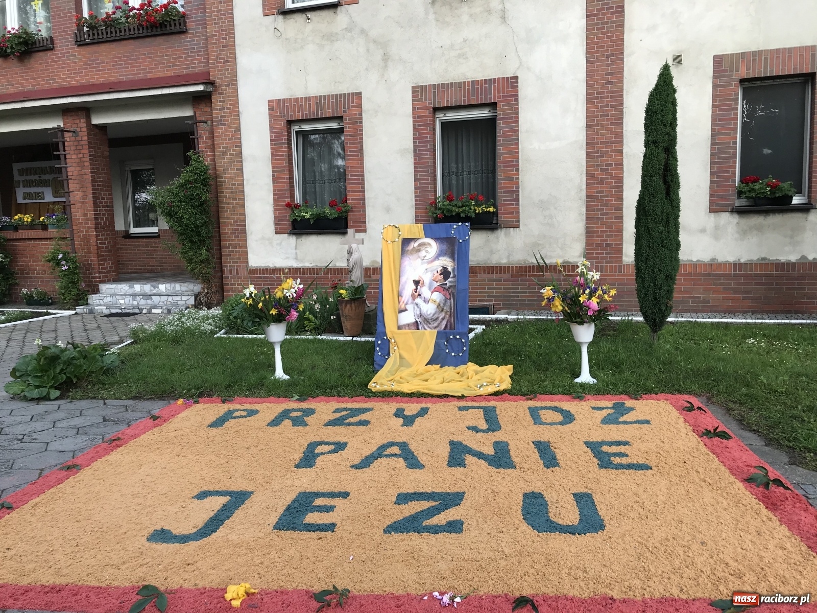 Zdjęcie w galerii na portalu naszraciborz.pl: Raciborskie Boże Ciało 2020 [FOTO] wiadomości z regionu
